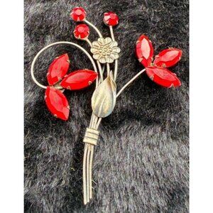 Vintage Truart Sterling Silver Floral Brooch Red Glass Stones Christmas